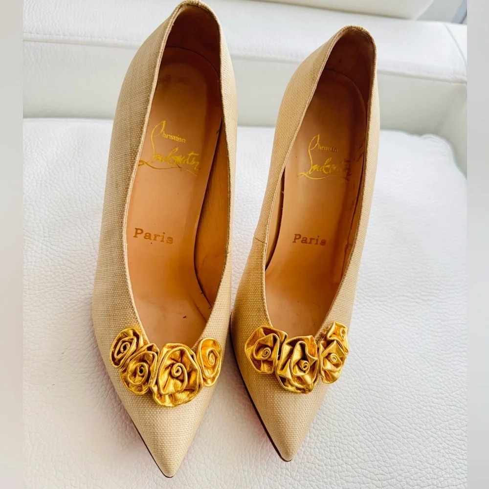 Christian Louboutin Cream and Gold Stiletto Heels 36.5 euc